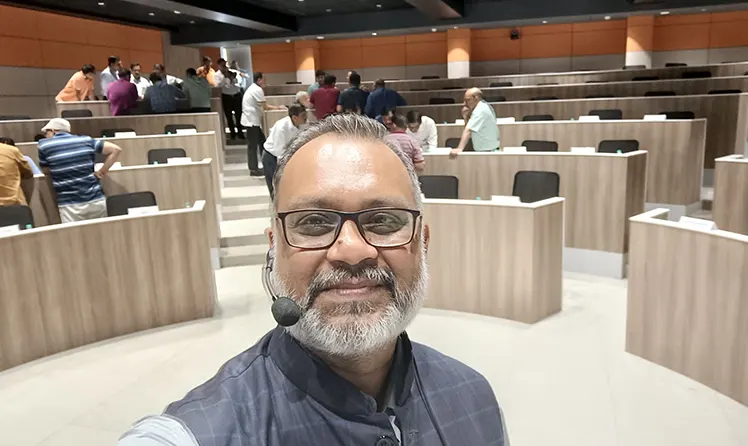 Dr. Ashish Johri - PhD (HUMAN MIND)